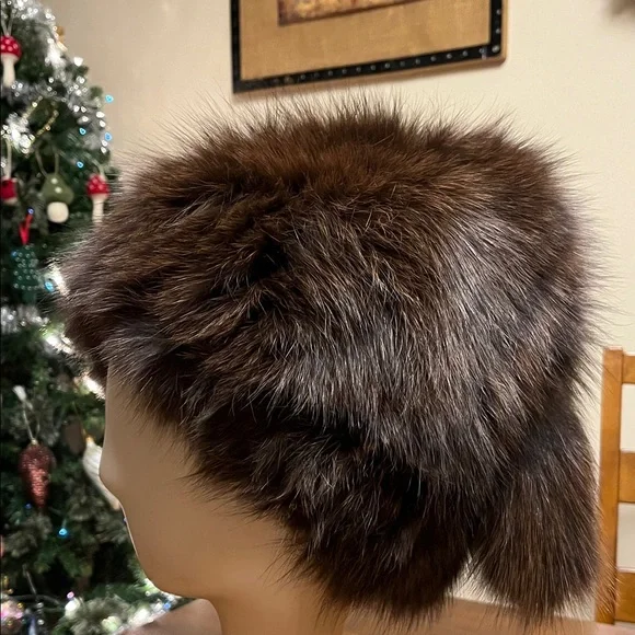 Brown Fur Hat, mink real brown fur, woman hat, new, România - Picture 1 of 11
